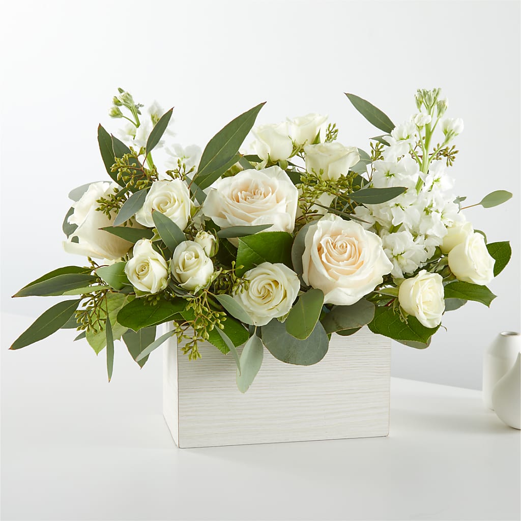 Fresh Linen Box Bouquet – SOBEY'S, Mississauga ON