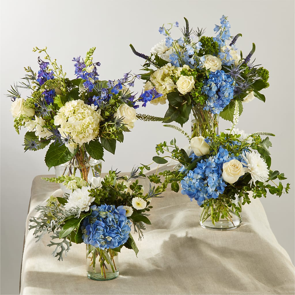 Festival of Lights – A Florist Original – SOBEY'S, Mississauga ON