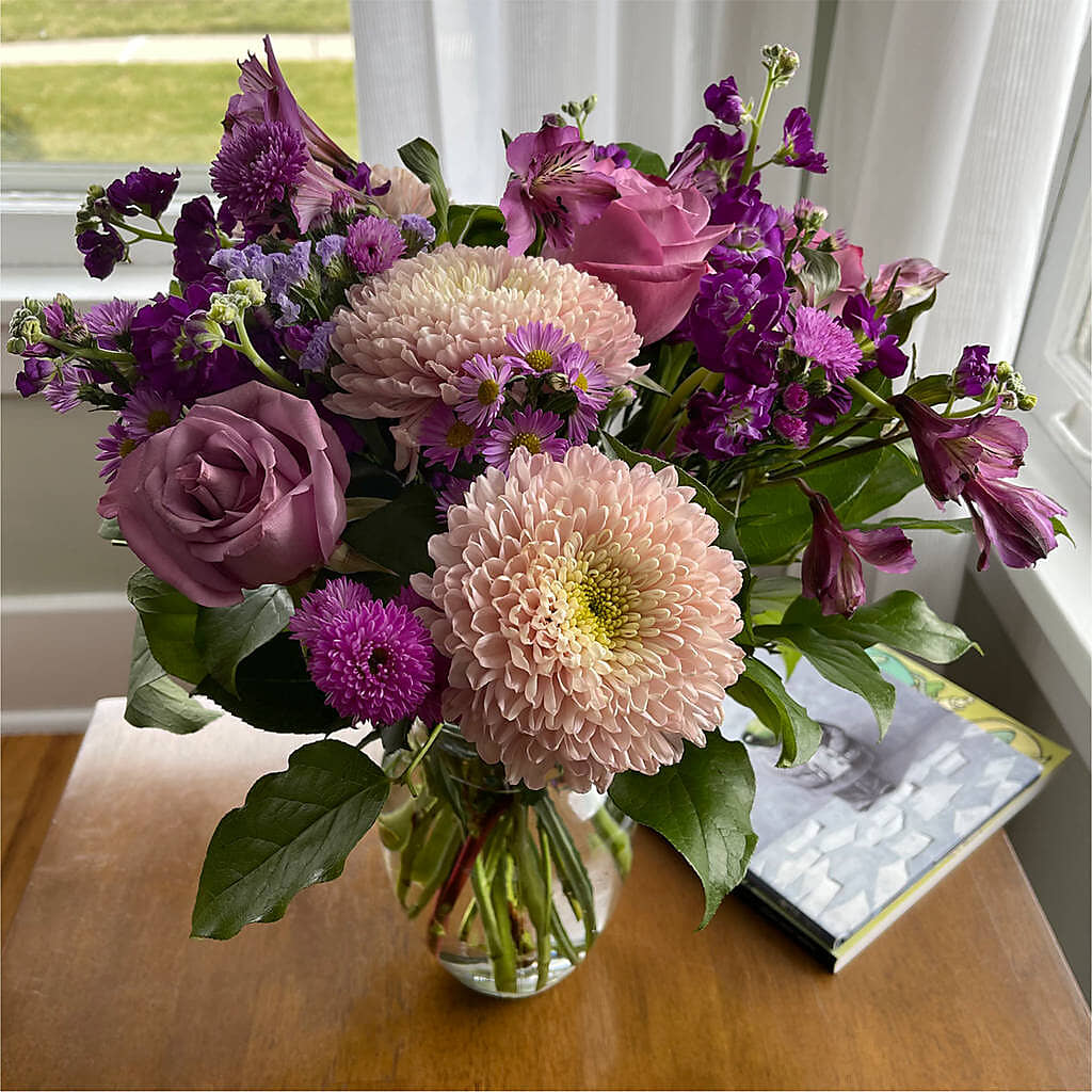 Ultraviolet Bouquet – SOBEY'S, Mississauga ON