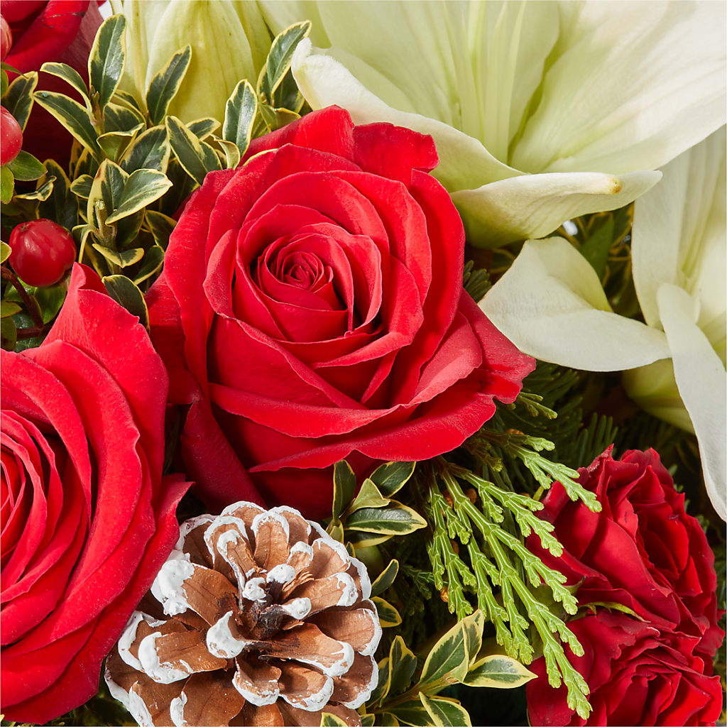 Snowy Wonderland Bouquet – SOBEY'S, Mississauga ON