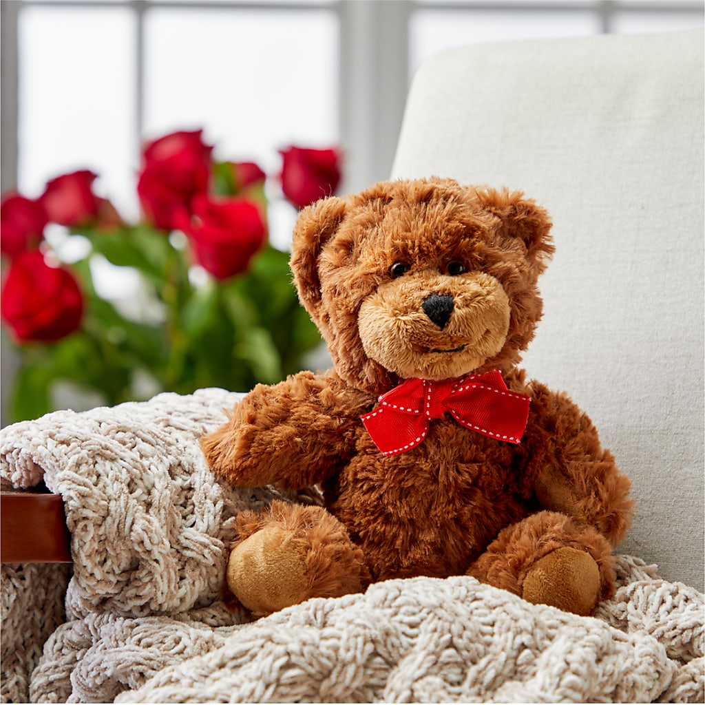 Romantic Long Stem Red Rose Bouquet Bundles – SOBEY'S, Mississauga ON
