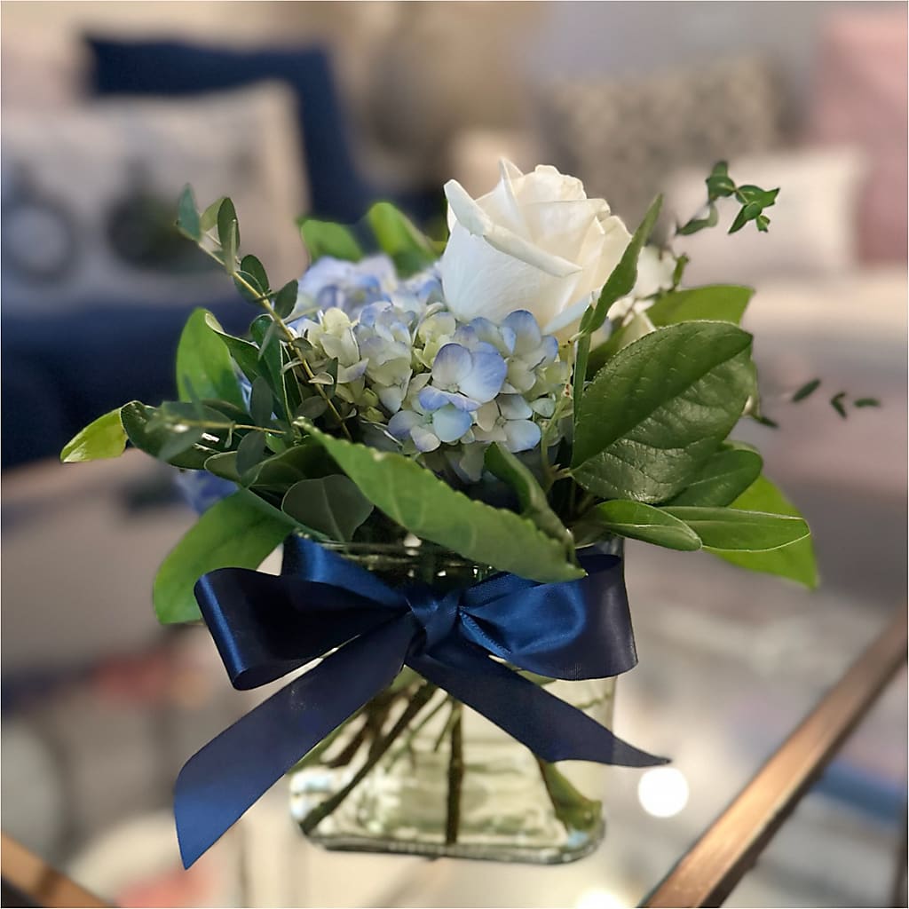 Sky Blue Delight Bouquet – SOBEY'S, Mississauga ON
