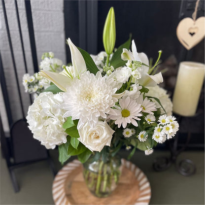 Classic Ivory – A Florist Original – SOBEY'S, Mississauga ON