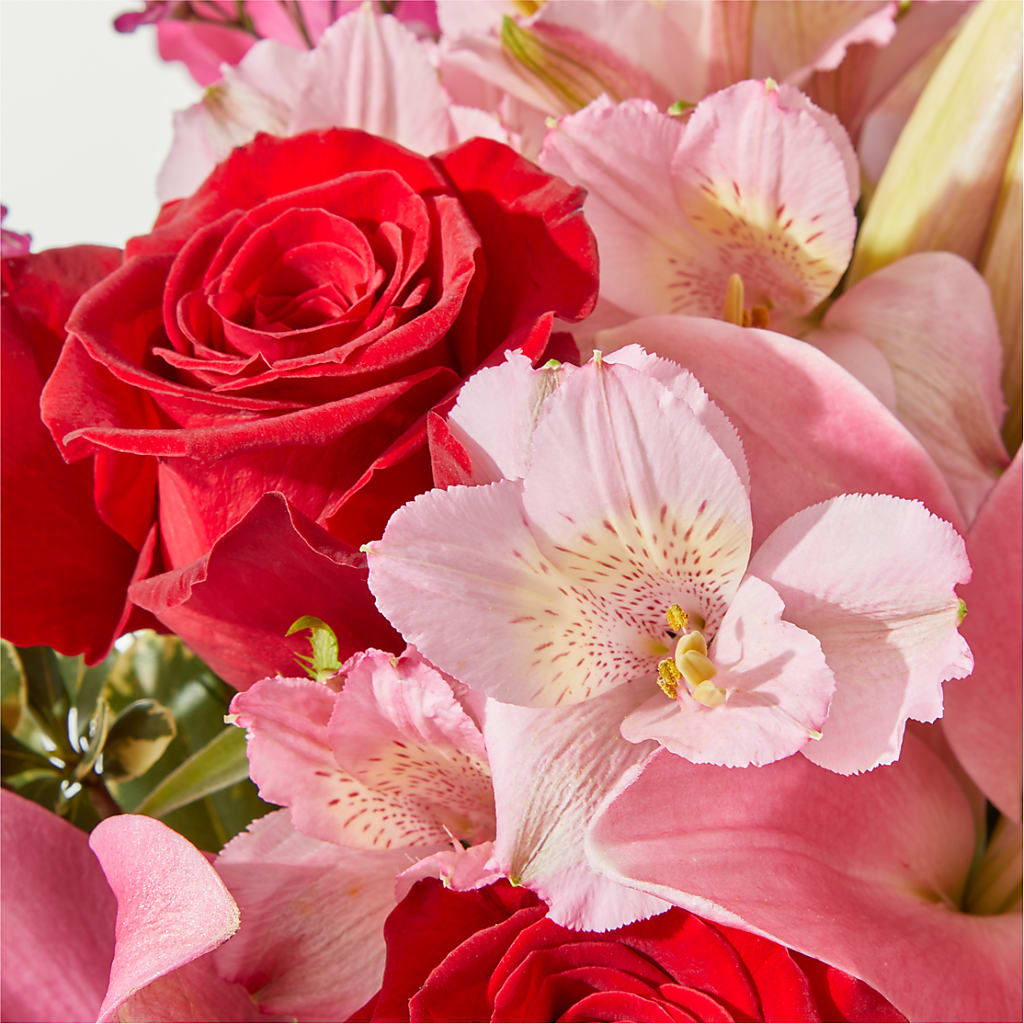 Lucky in Love Bouquet – SOBEY'S, Mississauga ON